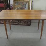 576 2750 COFFEE TABLE